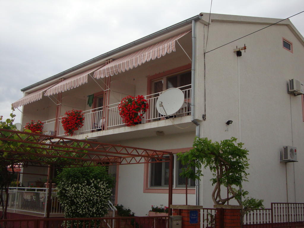 Adria Sun Apartments Vodice Quarto foto